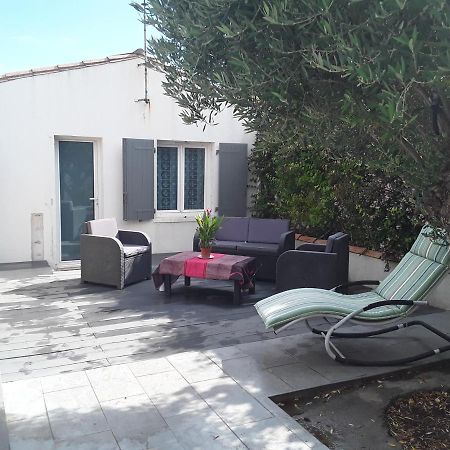 Villa Maison plage de la cible à saint martin de ré 100 m de la plage Extérieur photo